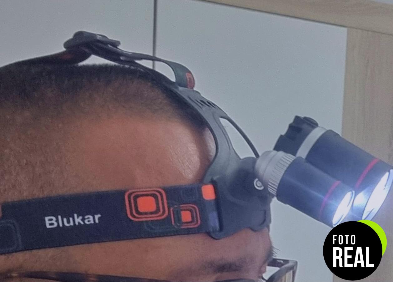 blukar-linterna-frontal-8000l-recargable-foto-1