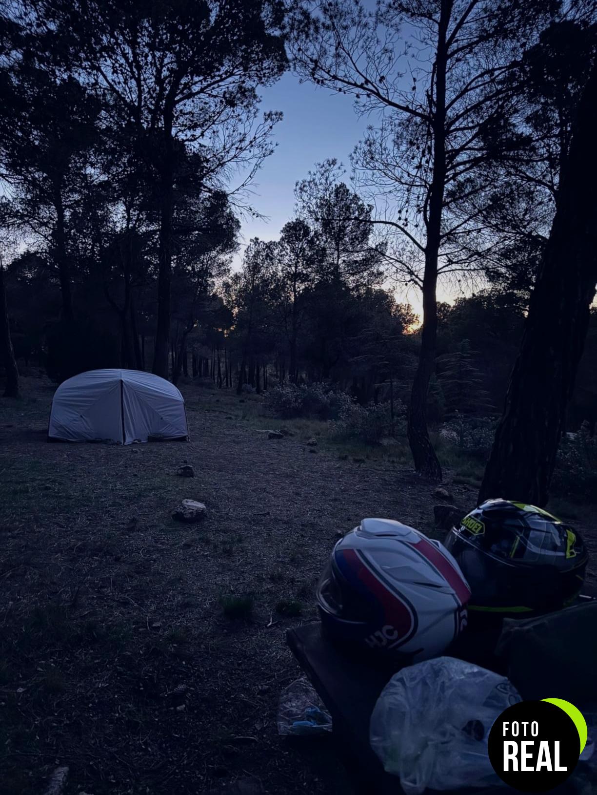 forceatt-tienda-camping-2-personas-impermeable-foto-1