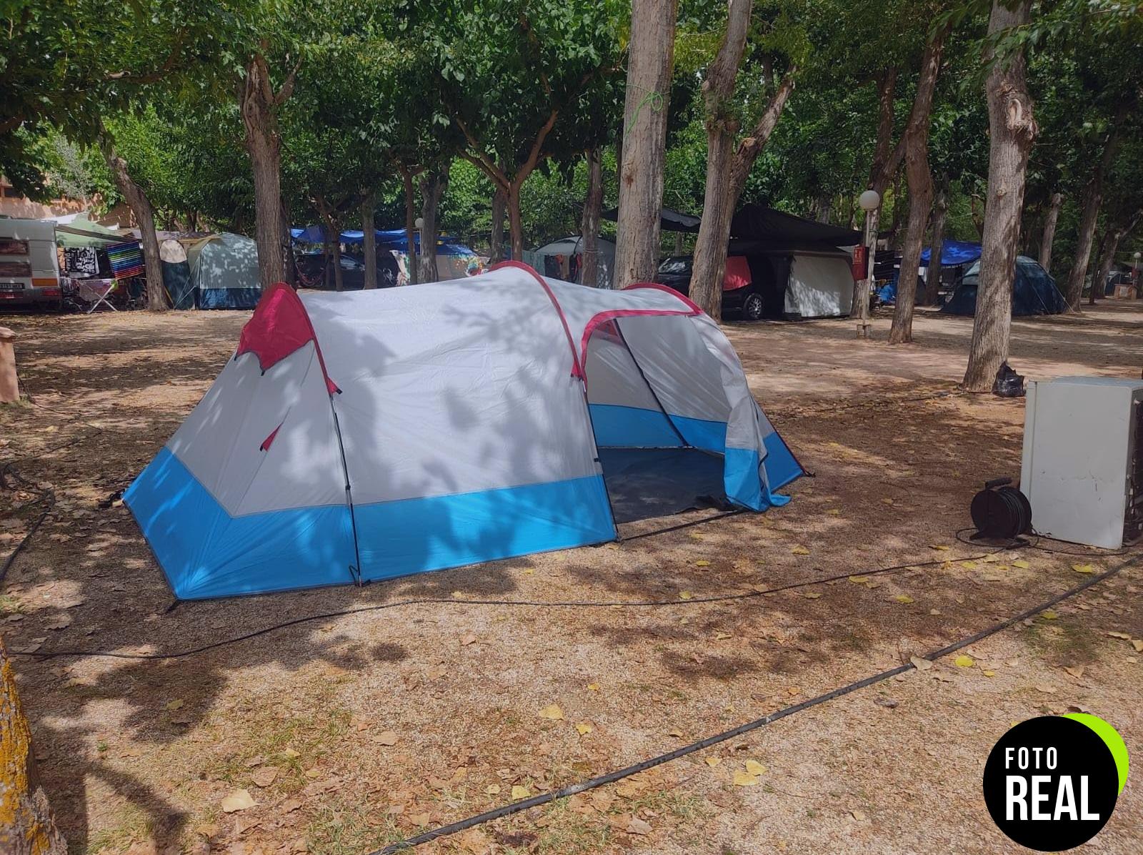 outsunny-tienda-camping-3-personas-multicolor-foto-3